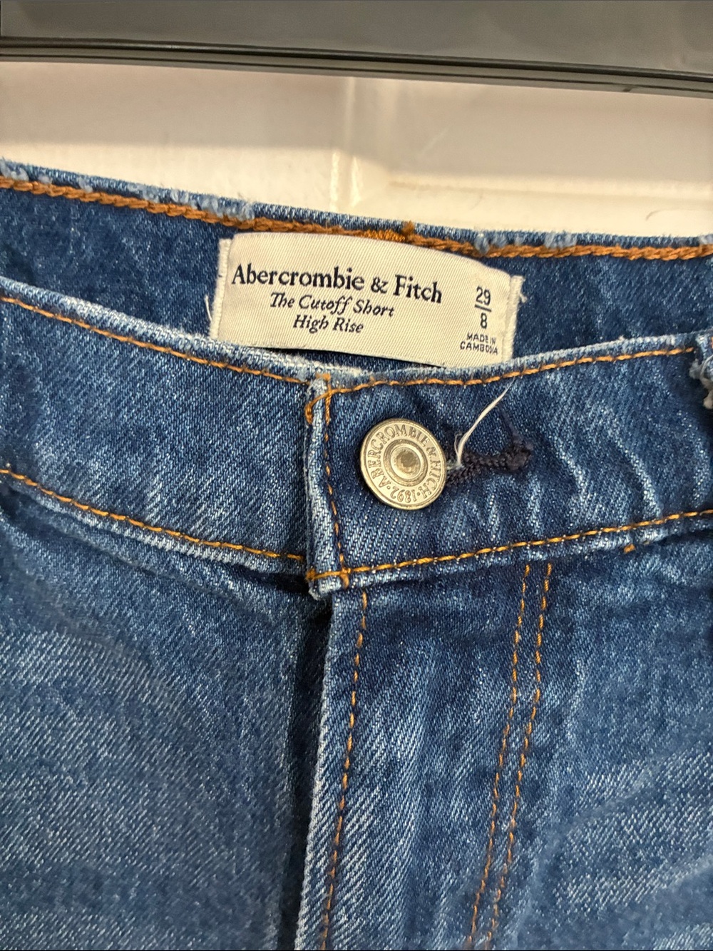 Abercrombie & Fitch high rise cut off short curve love